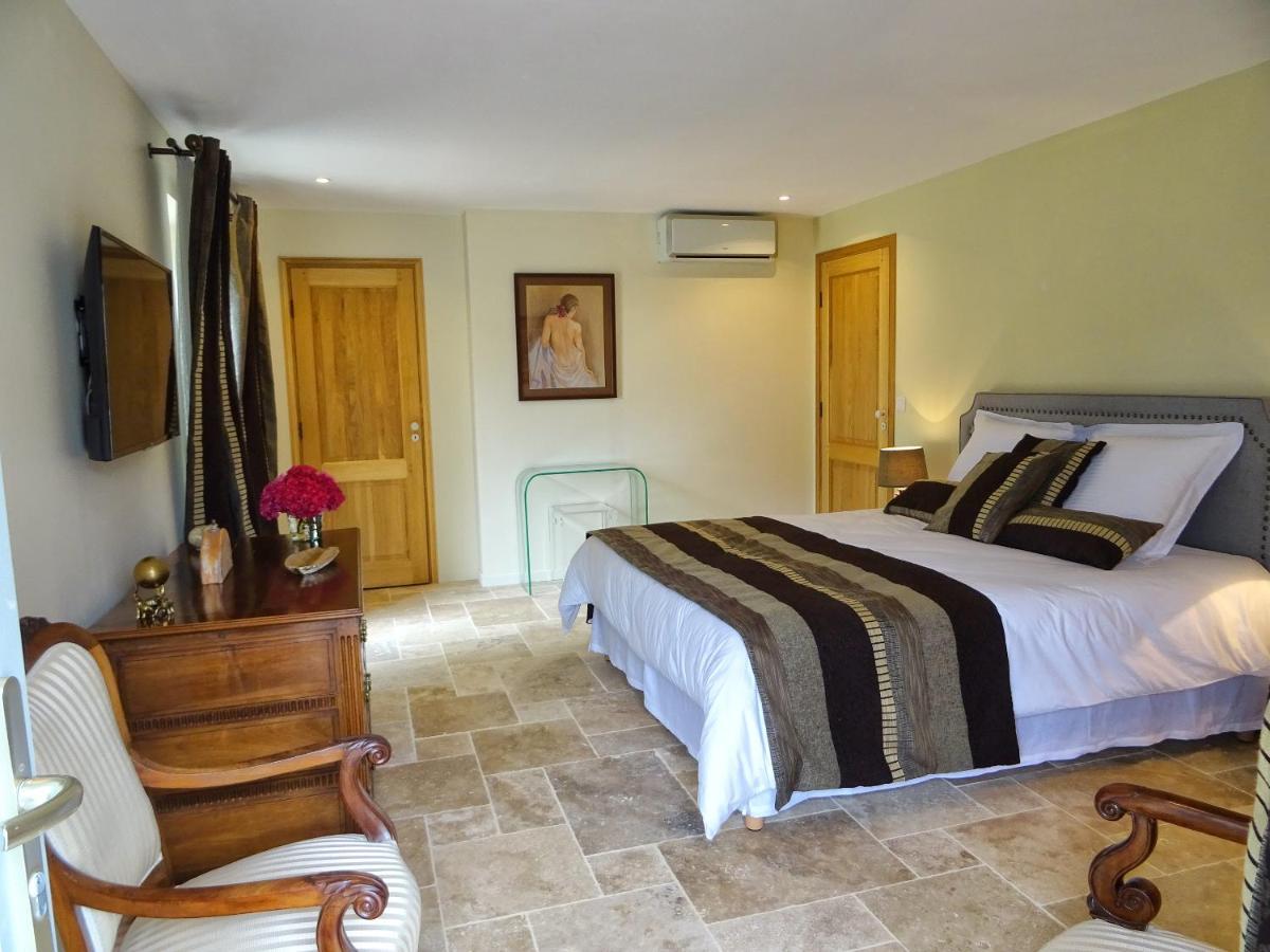 Domaine La Bastide Bed & Breakfast Cleyrac Eksteriør bilde
